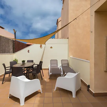 Villa Sunset 4 Bedroom 200m To Beach+fast Wifi Corralejo