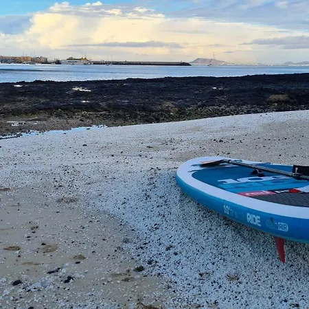 Sunset 4 Bedroom 200m To Beach+fast Wifi Villa